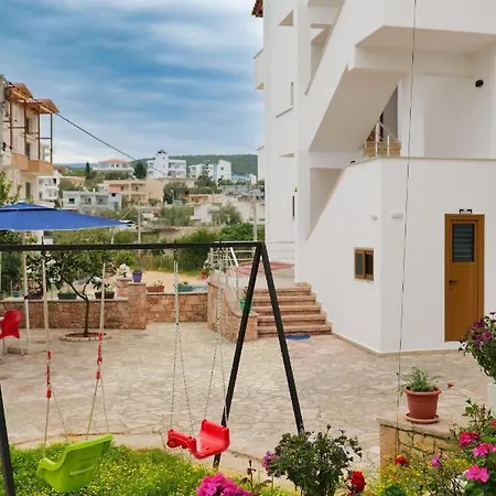 Abedini Apartment *