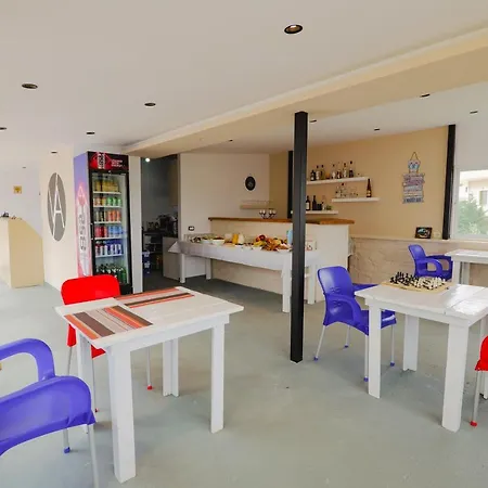 Abedini Boutique * Ksamil