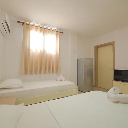 Apartment Abedini