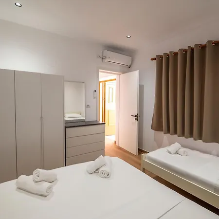 Abedini Apartment *