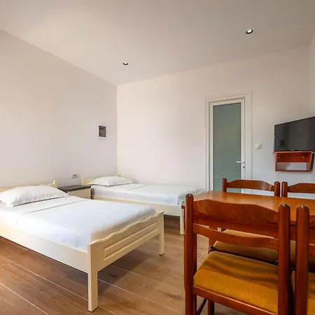 Abedini Apartment